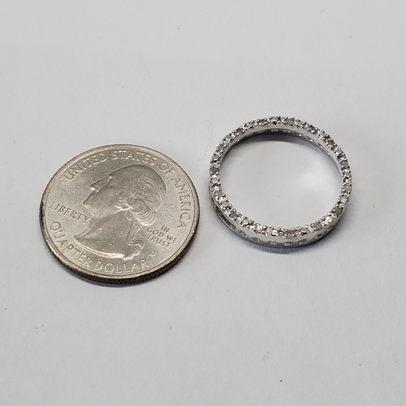 Sterling Silver Diamond Circle Of Life Pendant - Picture 6 of 7